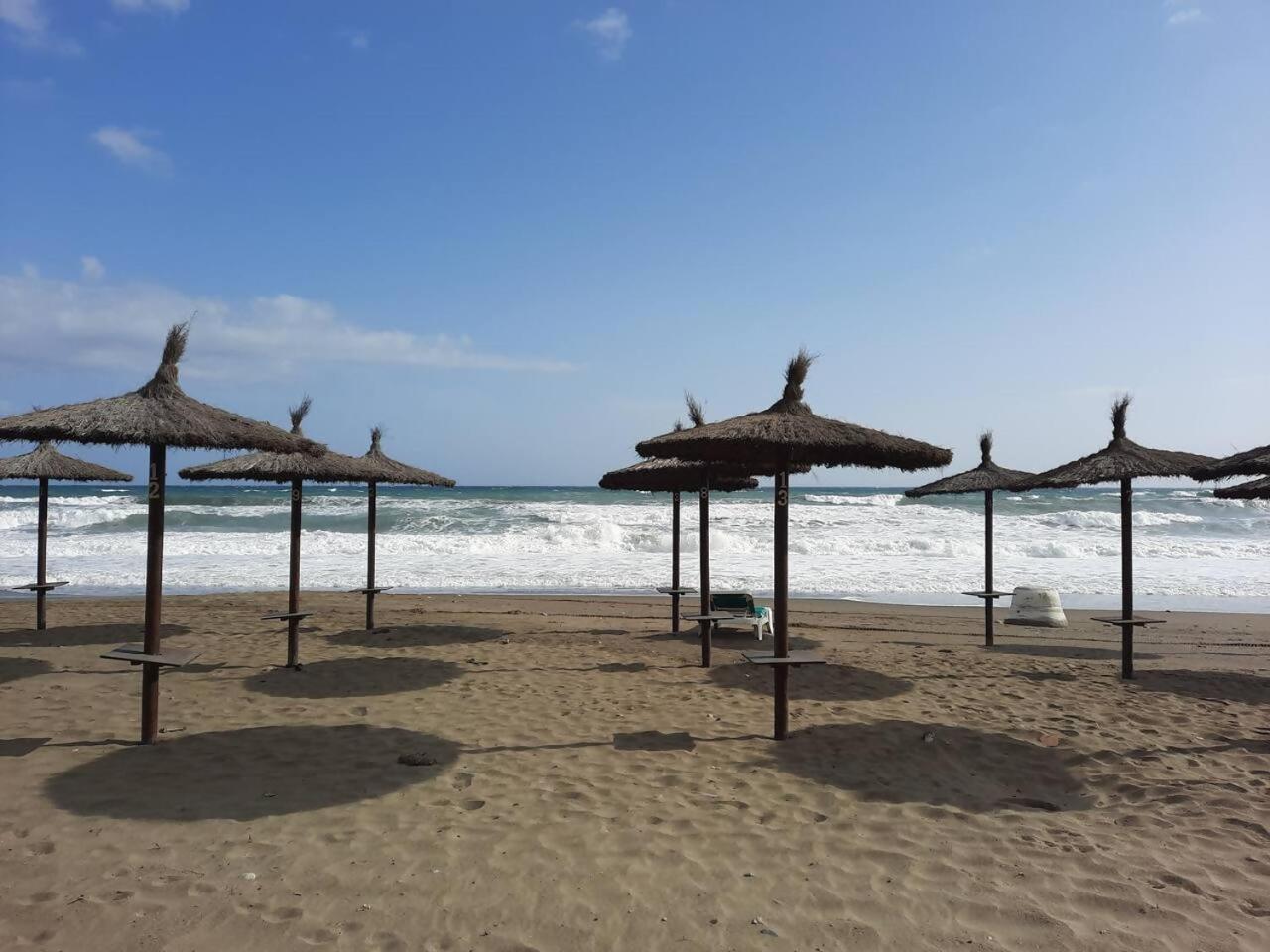 마닐바 Atico Familiar Vistas Al Mar 아파트 외부 사진