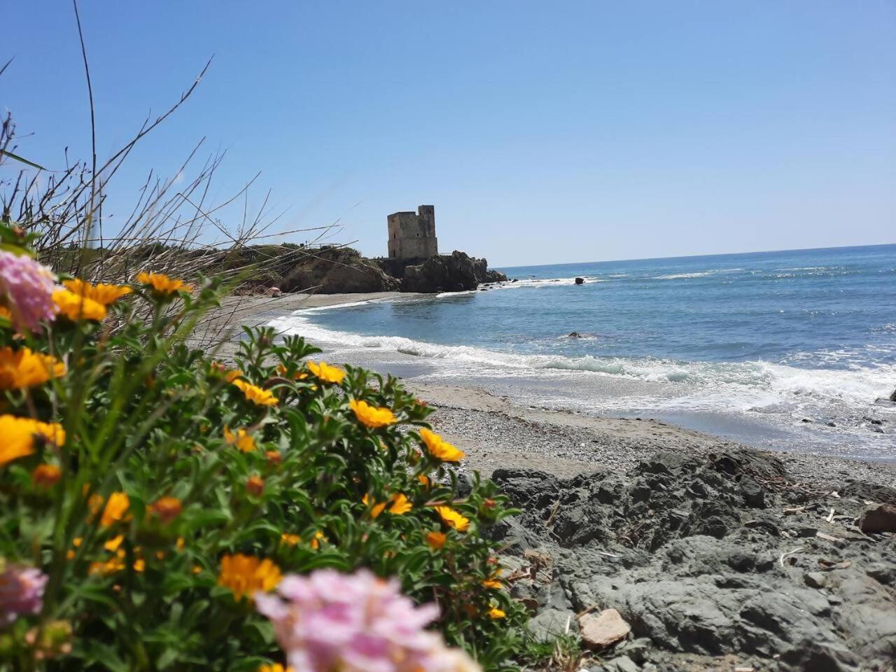 마닐바 Atico Familiar Vistas Al Mar 아파트 외부 사진