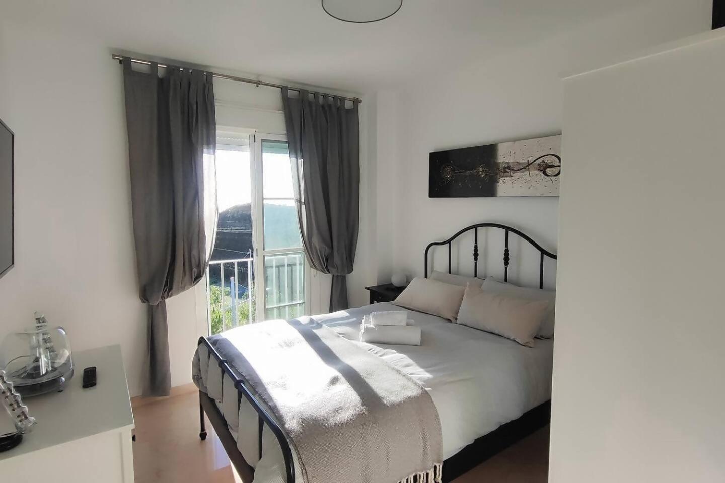 마닐바 Atico Familiar Vistas Al Mar 아파트 외부 사진