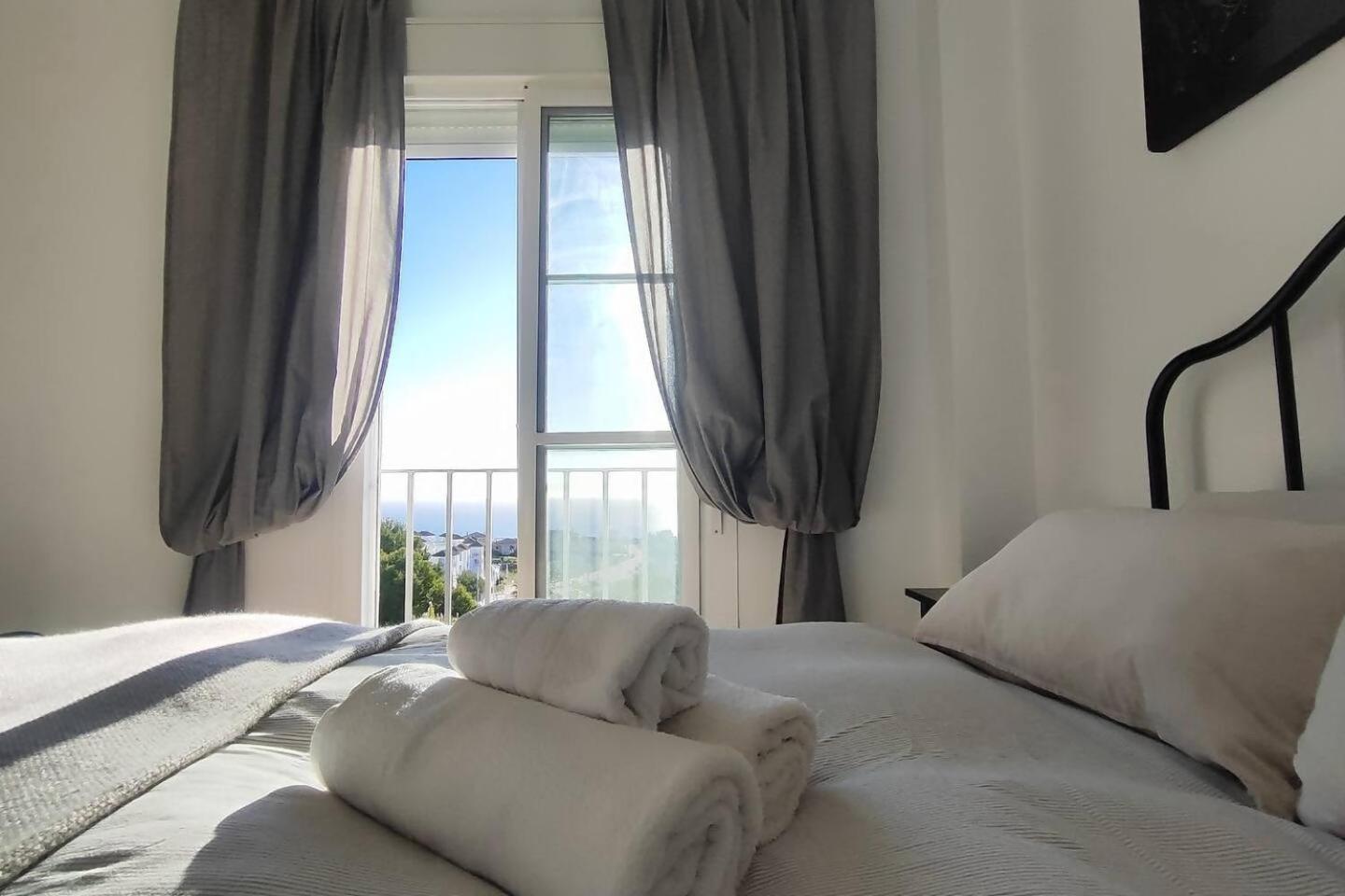 마닐바 Atico Familiar Vistas Al Mar 아파트 외부 사진